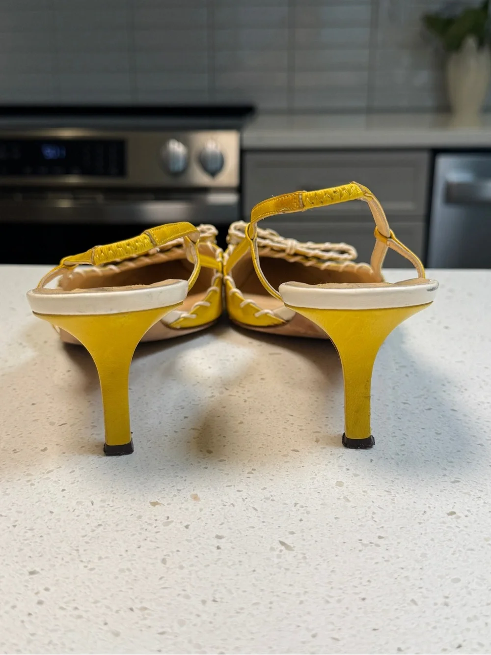 Vintage Kate Spade Slingback Kitten Heels Yellow White Leather Pointed Italy 10